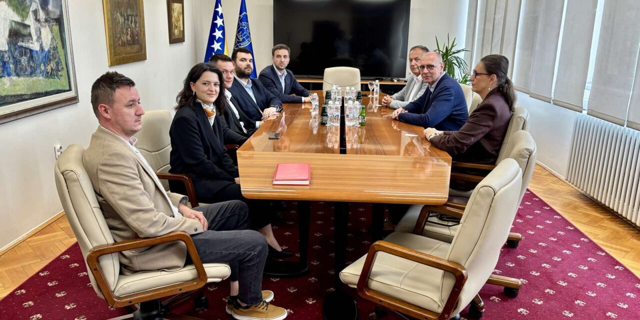 Tuzla i TK dobijaju 25 novih minibusa: Junuzović Kopex, GIPS i TEMSA predstavili naredne korake